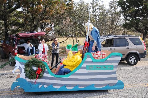 2_Christmas parade Hatteras