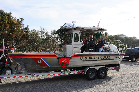 7 Christmas parade hatteras