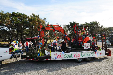 8 Christmas parade hatteras